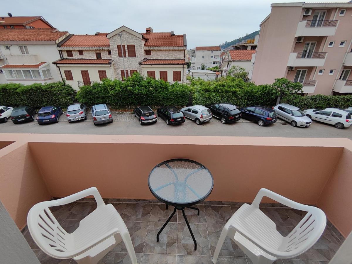 Villa Hera Budva Exterior photo